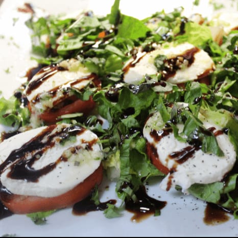 Mozzarella Caprese.
